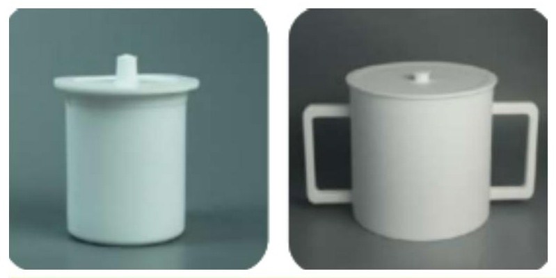 PTFE beaker with handle